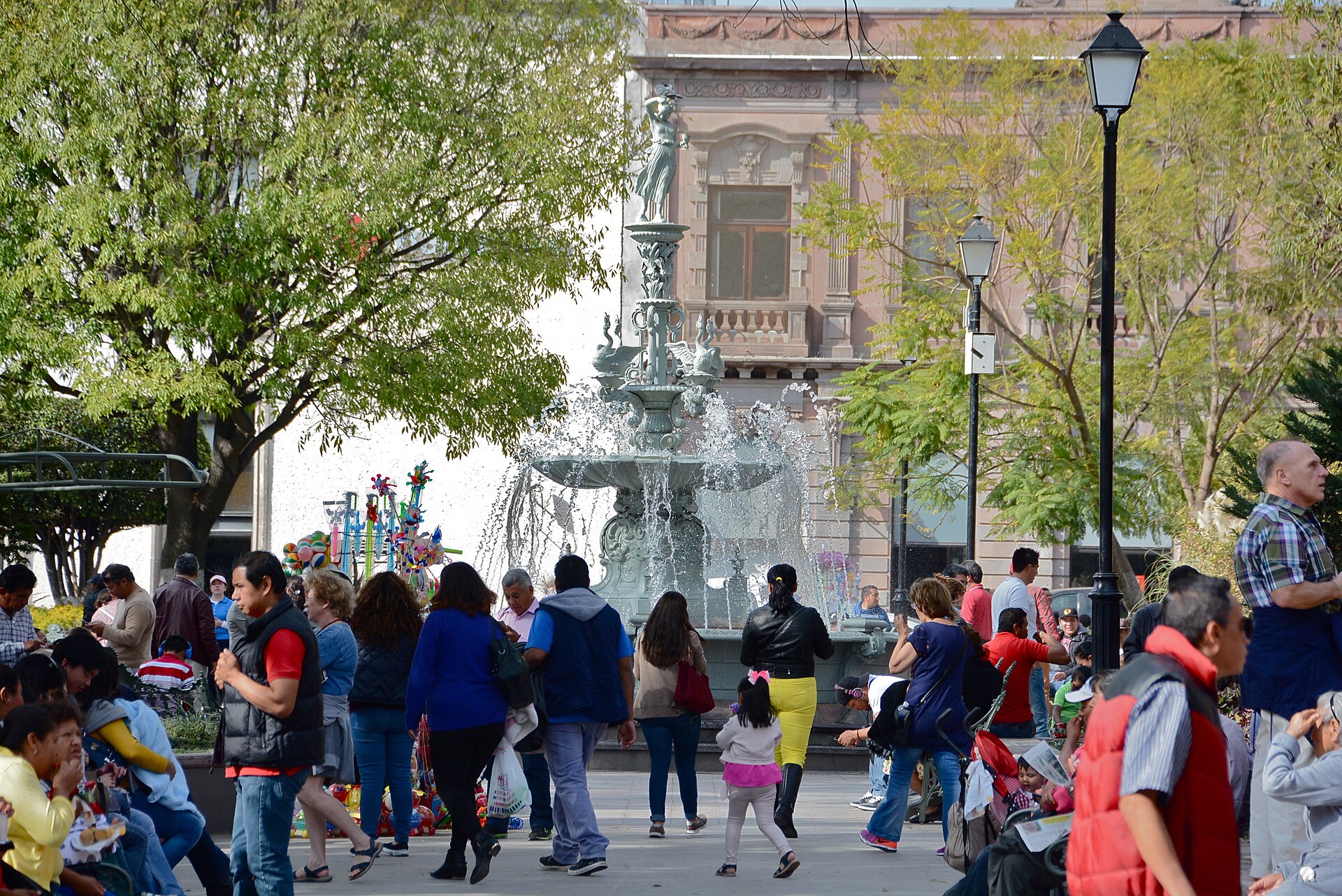 Jardín Zenea en el Centro Histórico de Querétaro